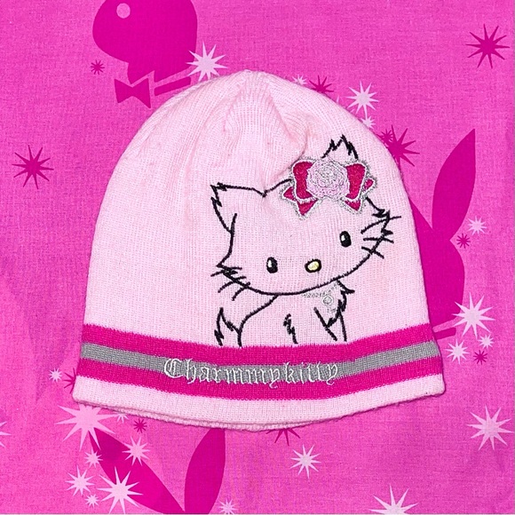 Sanrio Accessories - SOLD Hello Kitty Charmmy Beanie